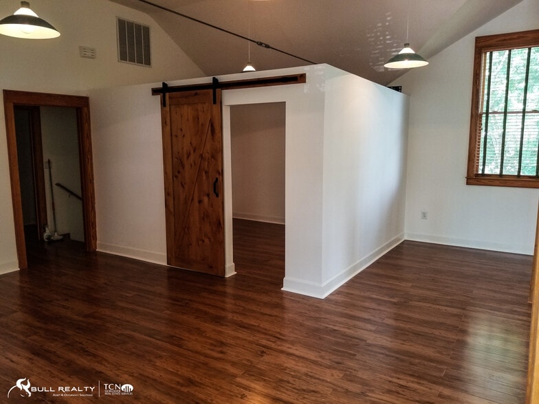 More Photos Of 1452 Carroll Dr Nw, Atlanta Office For Sale
