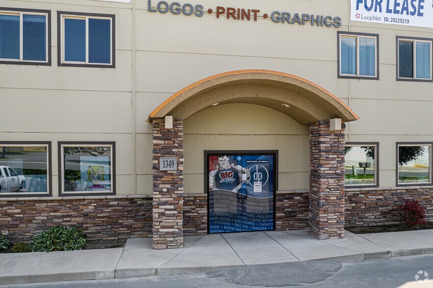More Photos Of 1349 W 760 N, Orem Flex For Lease