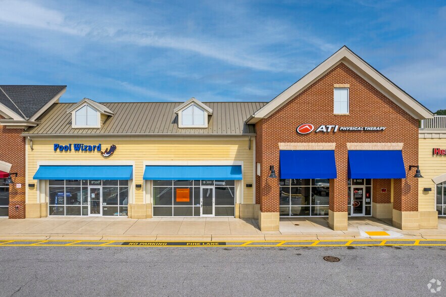 More Photos Of 3-15 Lee Airpark Dr, Edgewater Unknown For Sale