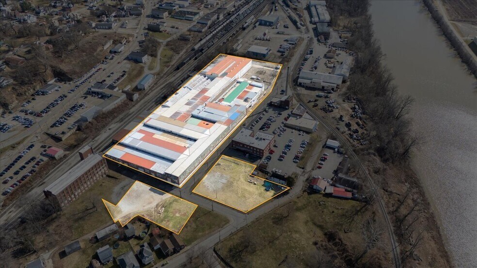 More Photos Of 625 Depot St, Parkersburg Warehouse For Sale