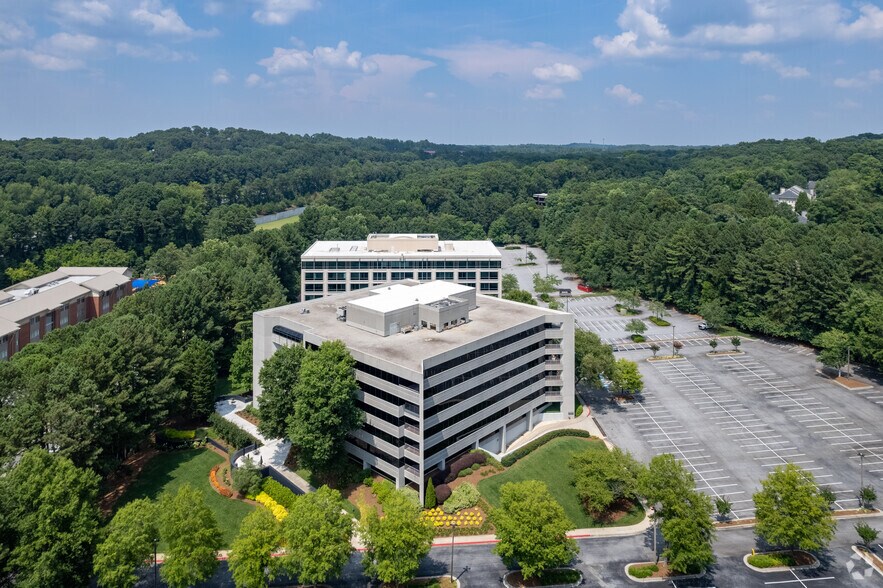 More Photos Of 6190 Powers Ferry Landing Rd, Atlanta Office For Lease