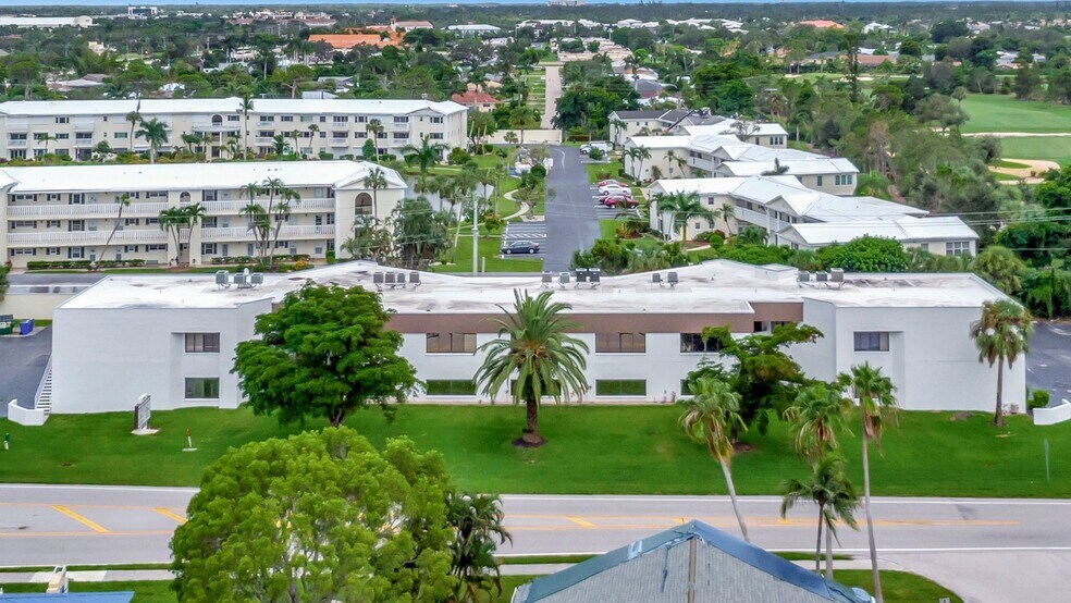 More Photos Of 6719 Winkler Rd, Fort Myers Office For Lease