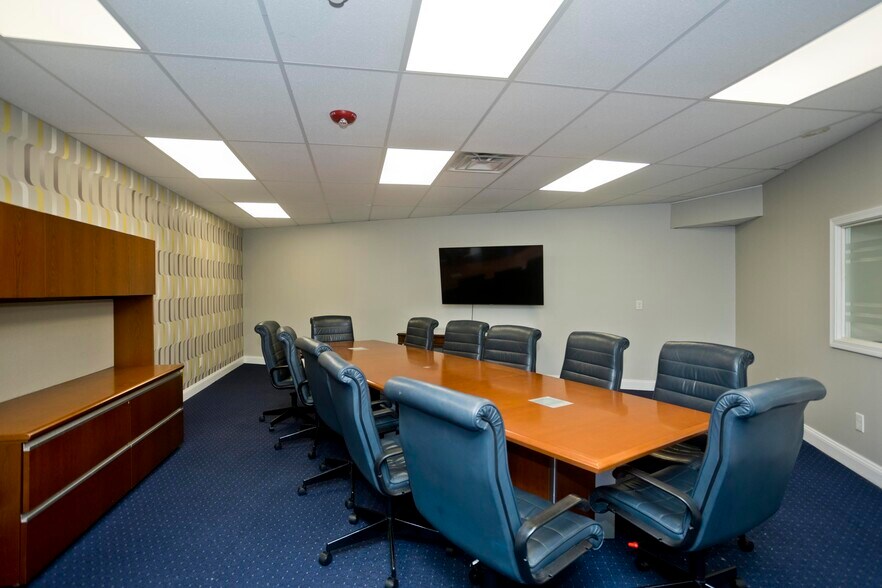 More Photos Of 16 Shaker Rd, East Longmeadow General Retail For Sale