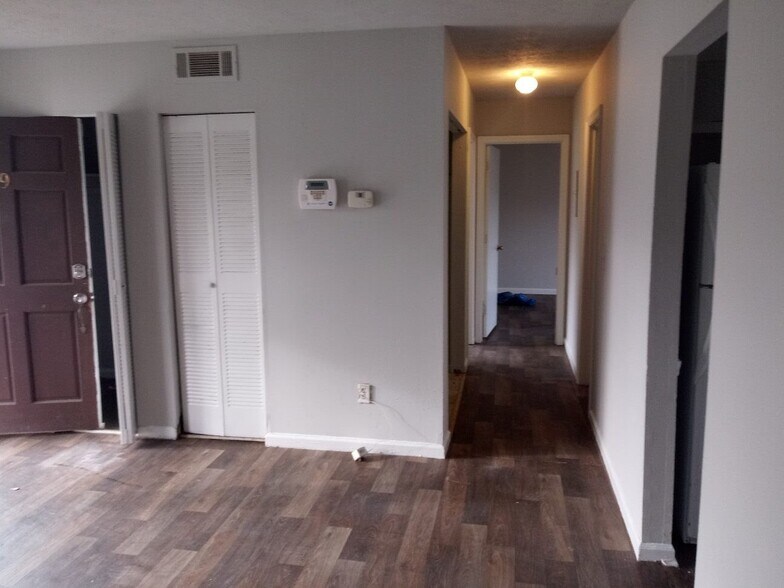 More Photos Of 323 S King Ave, Pine Mountain Apartments For Sale