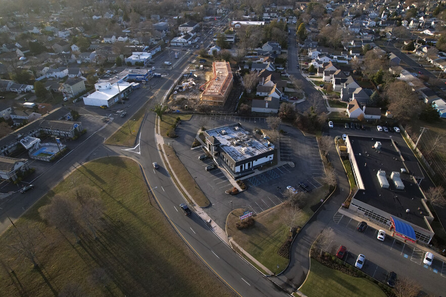 More Photos Of 1519 Richmond Ave, Point Pleasant Restaurant For Sale