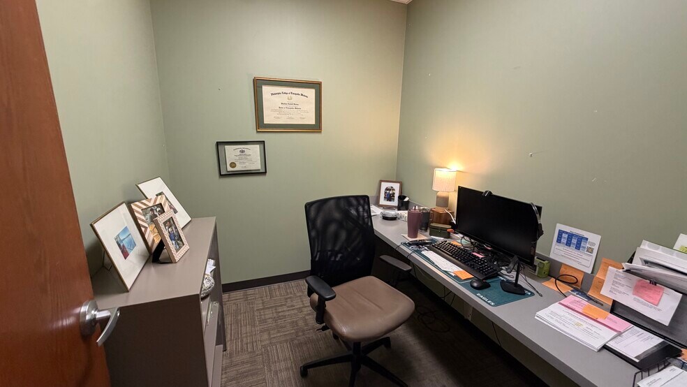 More Photos Of 4379 Easton Ave, Bethlehem Medical For Lease