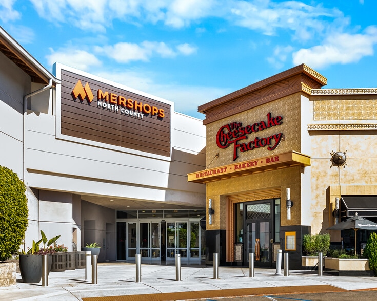 More Photos Of 200-272 E Via Rancho Pky, Escondido General Retail For Sale