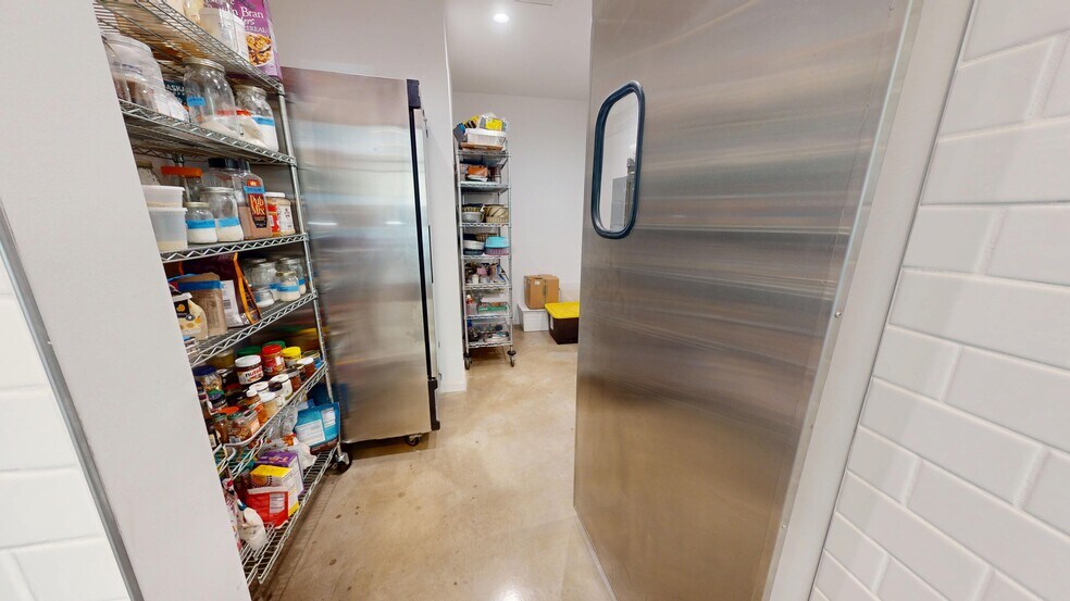 More Photos Of 1152 Webberville Rd, Austin Storefront Retail Office For Sale