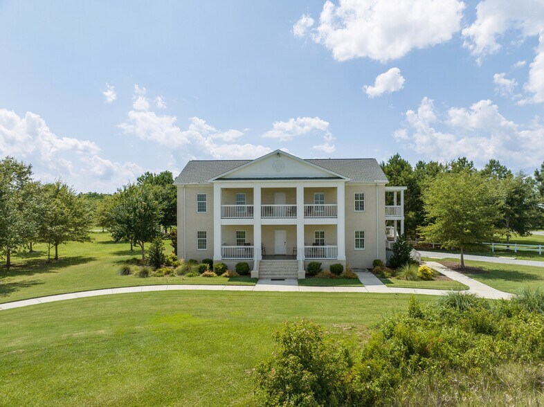 More Photos Of 220 Pungo Shores, Belhaven Lodge Meeting Hall For Sale