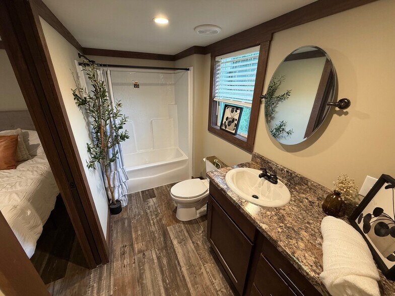 More Photos Of 10959 Highway 79 N, Buchanan Dormitory For Sale