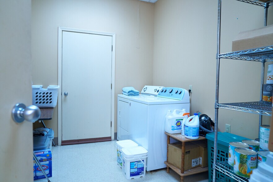 More Photos Of 309 S Scott St, Senatobia Daycare Center For Sale