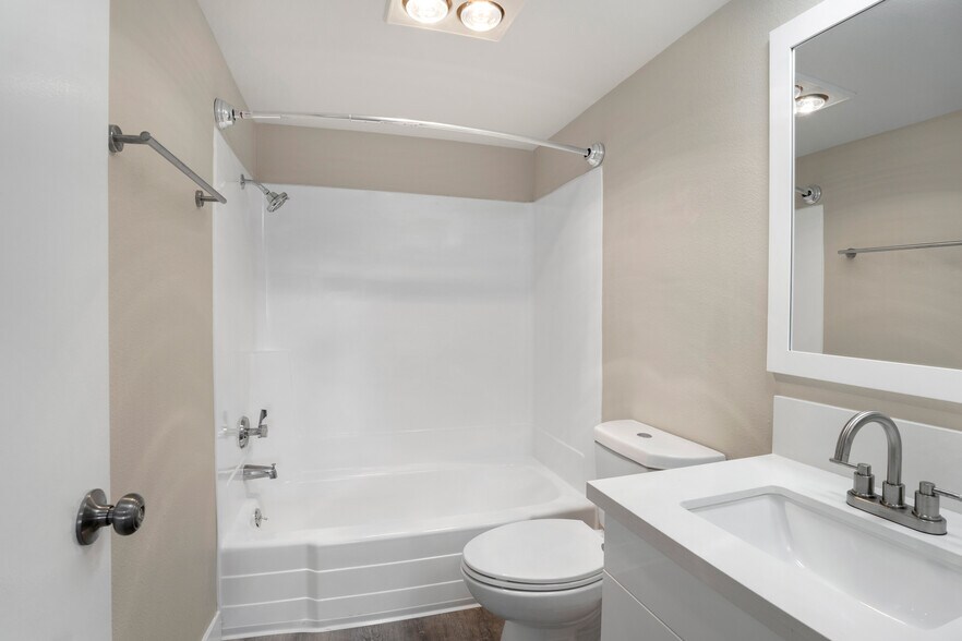 More Photos Of 8560 W Olympic Blvd, Los Angeles Apartments For Sale