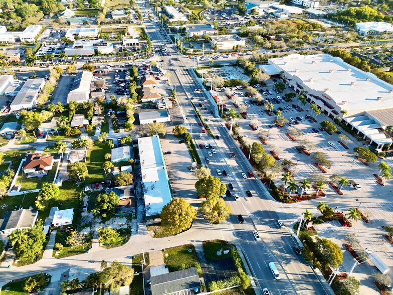 More Photos Of 1800-1848 Airport Rd S, Naples Unknown For Sale