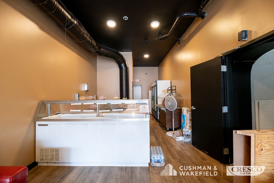 More Photos Of 3182 W 25th St, Cleveland Apartments For Sale