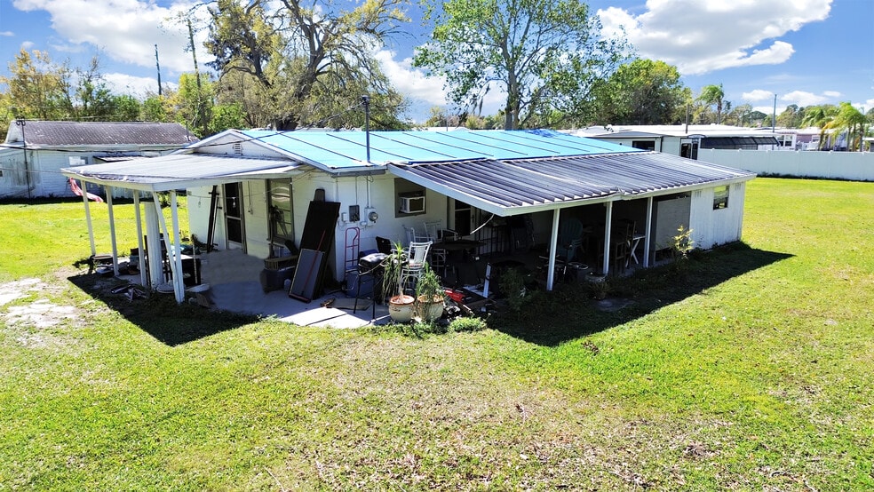 More Photos Of 6667 146th Ave N, Clearwater Specialty For Sale
