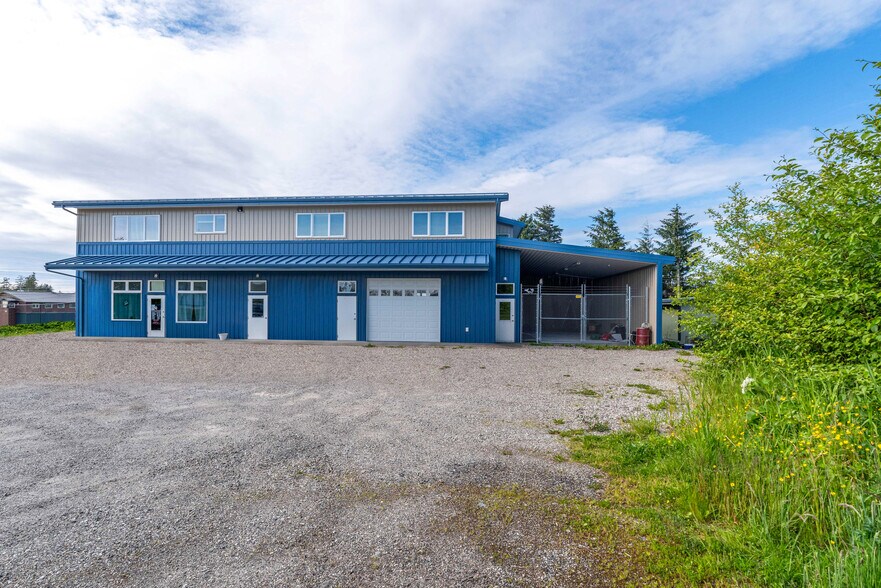 More Photos Of 400 JS Dr, Craig Flex For Sale