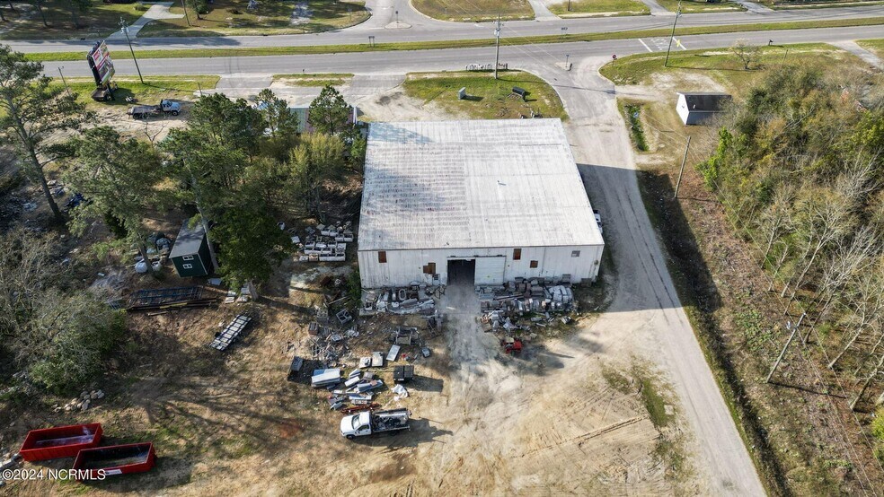 More Photos Of 895 Hwy 1, Rockingham Manufacturing For Lease