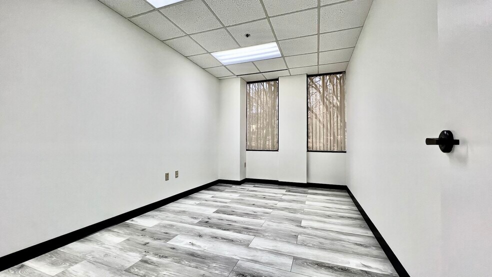 More Photos Of 40 Innovation Dr S, Peachtree Corners Loft Creative Space For Lease