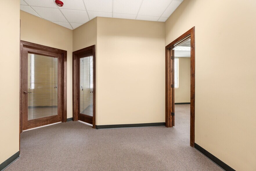 More Photos Of 2200 N FM 3083 Rd W, Conroe Office For Lease