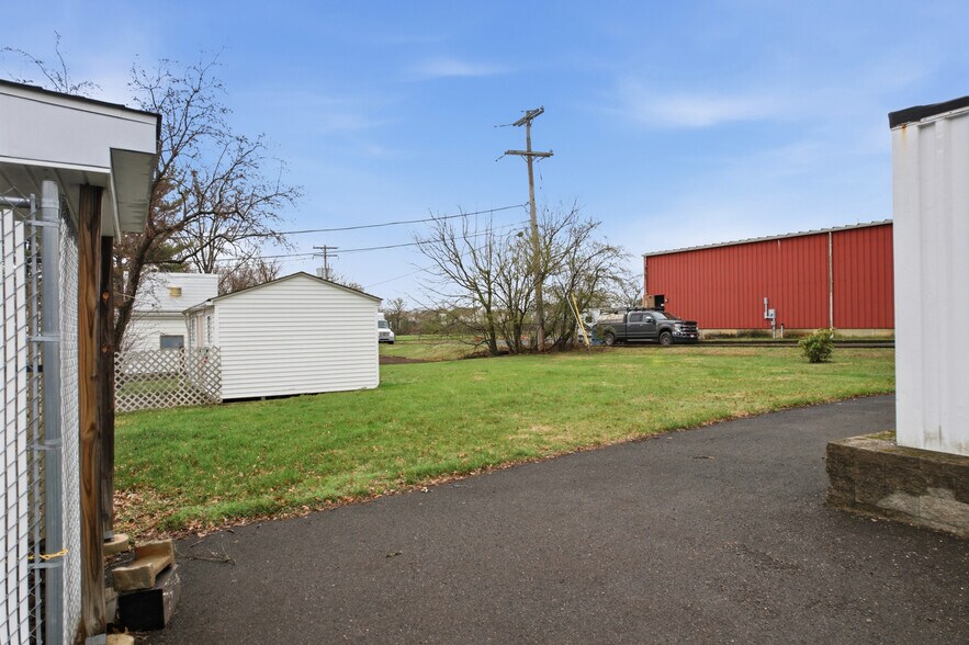 More Photos Of 105 High St, Dublin Flex For Sale