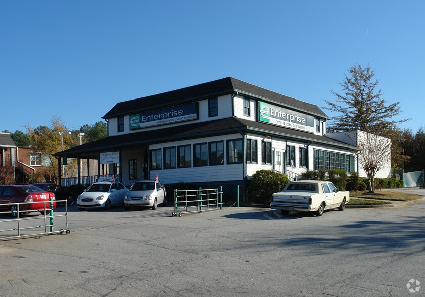 Primary Photo Of 5885 Memorial Dr, Stone Mountain Auto Dealership For Sale