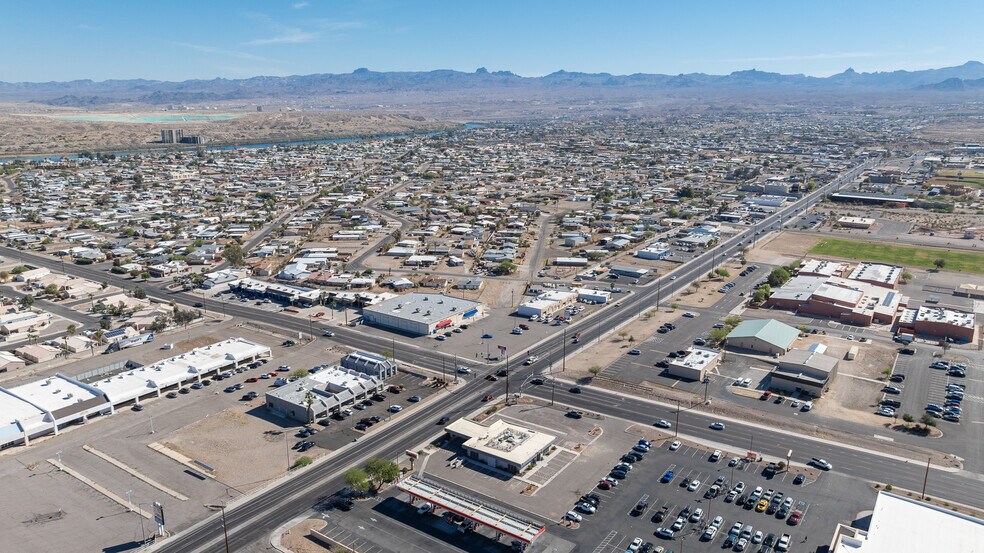 More Photos Of 1755 E Lakeside Dr, Bullhead City Bank For Sale
