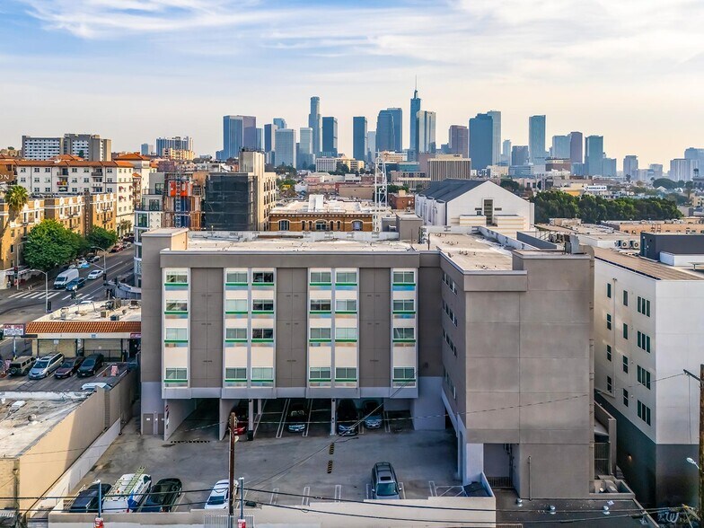 More Photos Of 611 S Westlake Ave, Los Angeles Hotel For Sale