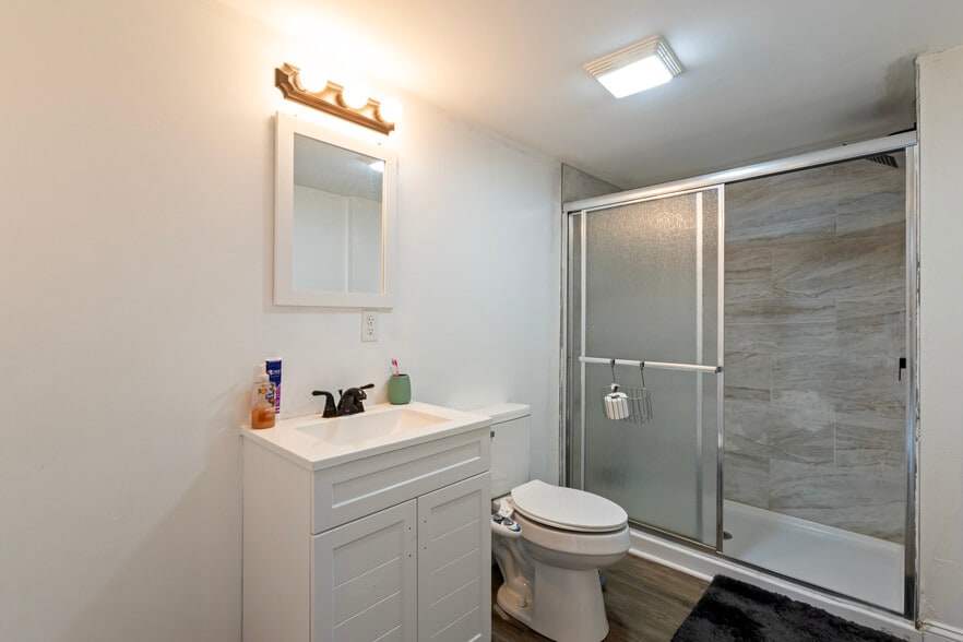 More Photos Of 14 W Natick Rd, Warwick Apartments For Sale