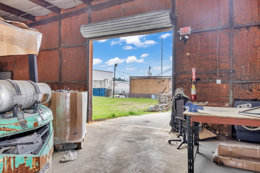 More Photos Of 1219 New Savannah Rd, Augusta Distribution For Sale