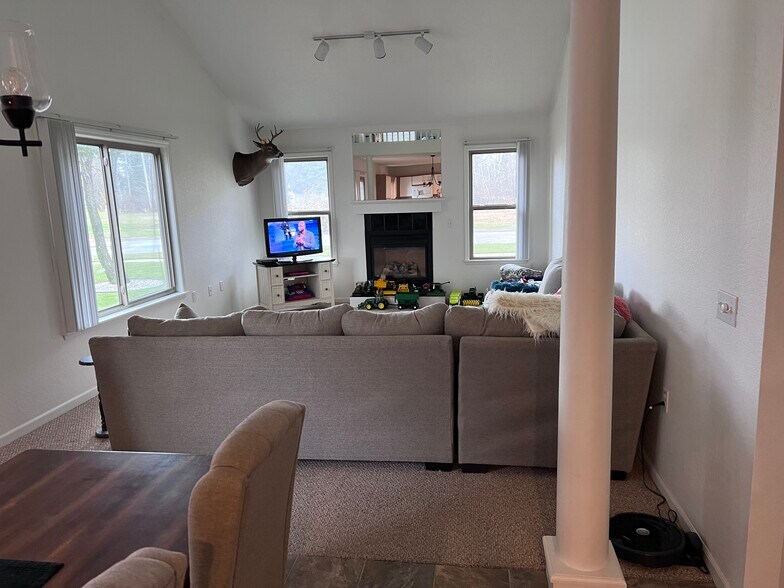 More Photos Of 333 Jackson St, Coleman Apartments For Sale