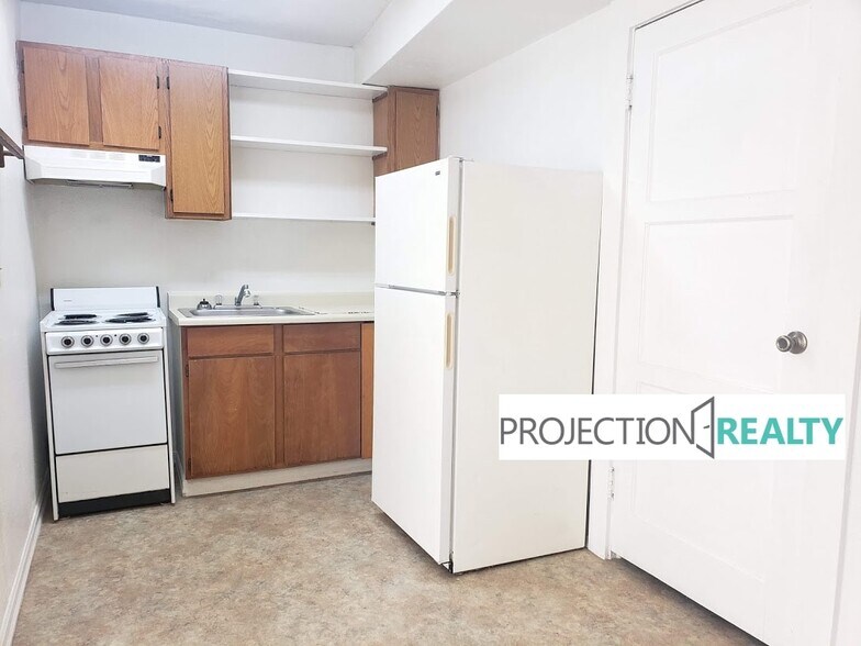 More Photos Of 8016 N Ida Ave, Portland Apartments For Sale