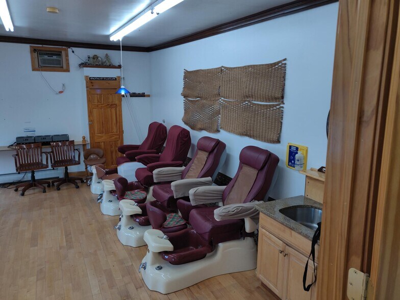 More Photos Of 194-196 Bunker Hill St, Charlestown Apartments For Lease