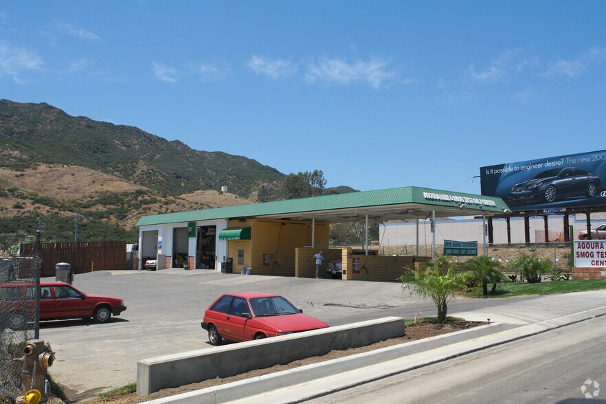 More Photos Of 29338 Roadside Dr, Agoura Hills Auto Repair For Sale