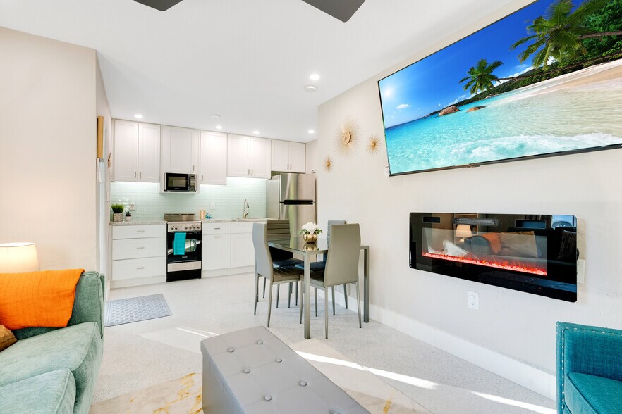 More Photos Of 571 Saint Judes Dr, Longboat Key Apartments For Sale