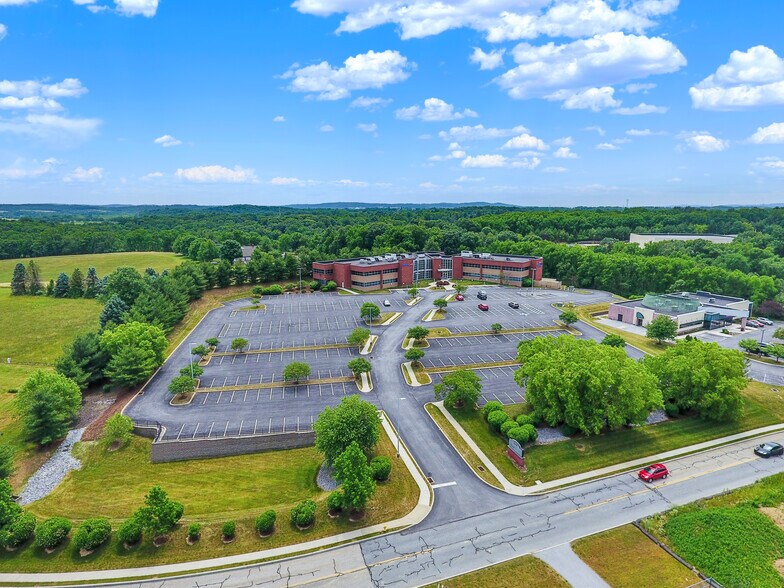 More Photos Of 8040 Carlson Rd, Harrisburg Office For Sale