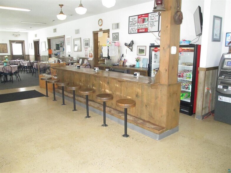 More Photos Of 111 Broadway St, Wrenshall Restaurant For Sale