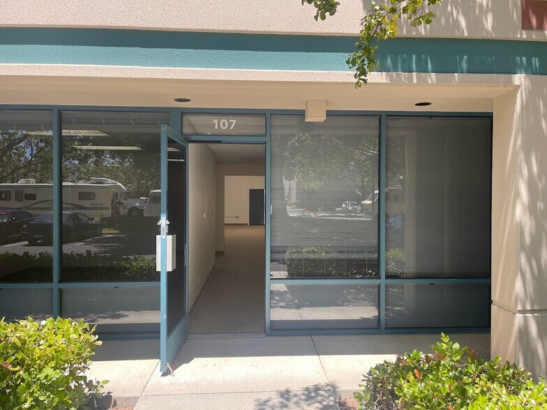 More Photos Of 23 Las Colinas Ln, San Jose Warehouse For Lease