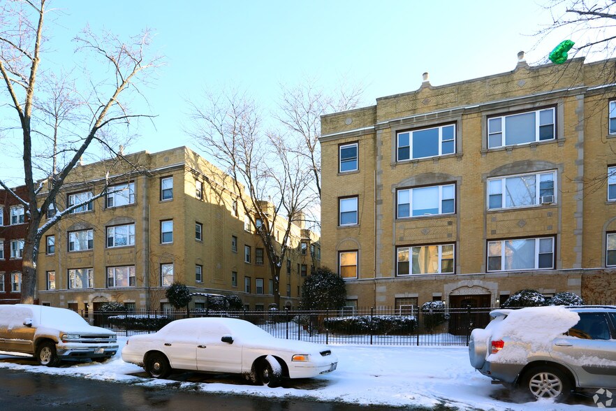 More Photos Of 7369-7379 N Damen Ave, Chicago Apartments For Sale