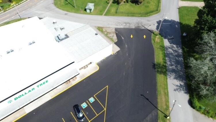 More Photos Of 149-175 E Cove Ave, Wheeling Storefront For Lease