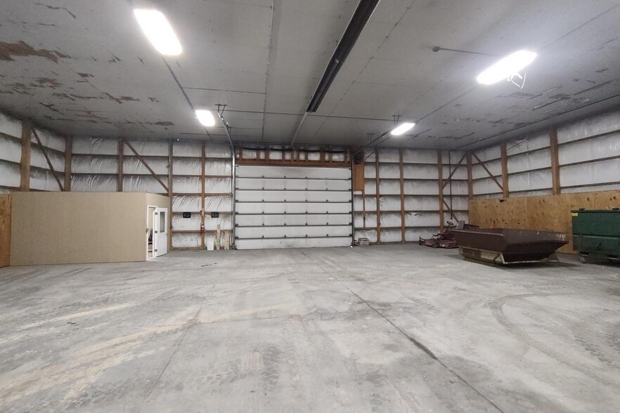 More Photos Of 6946 County Road 392, Newberry Warehouse For Sale