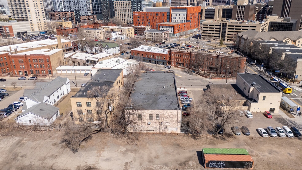 More Photos Of 731 E 14th St, Minneapolis Storefront Retail Office For Sale