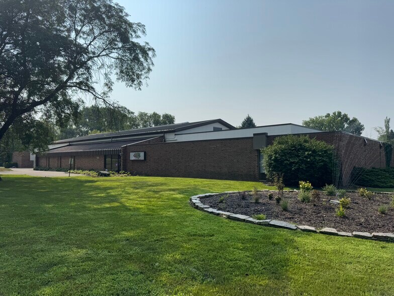 More Photos Of 2525 3 Mile Rd, Racine Research And Development For Lease