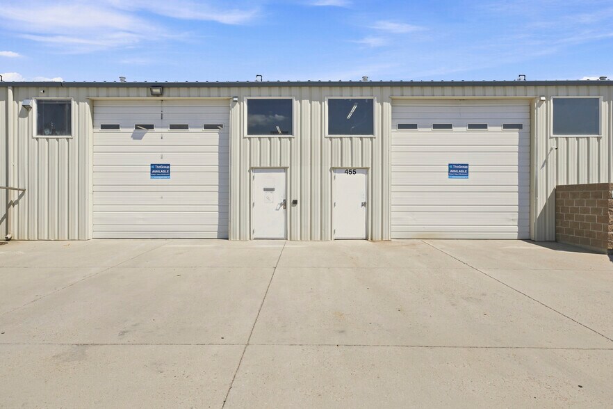 More Photos Of 449-477 Denver Ave, Loveland Light Distribution For Lease