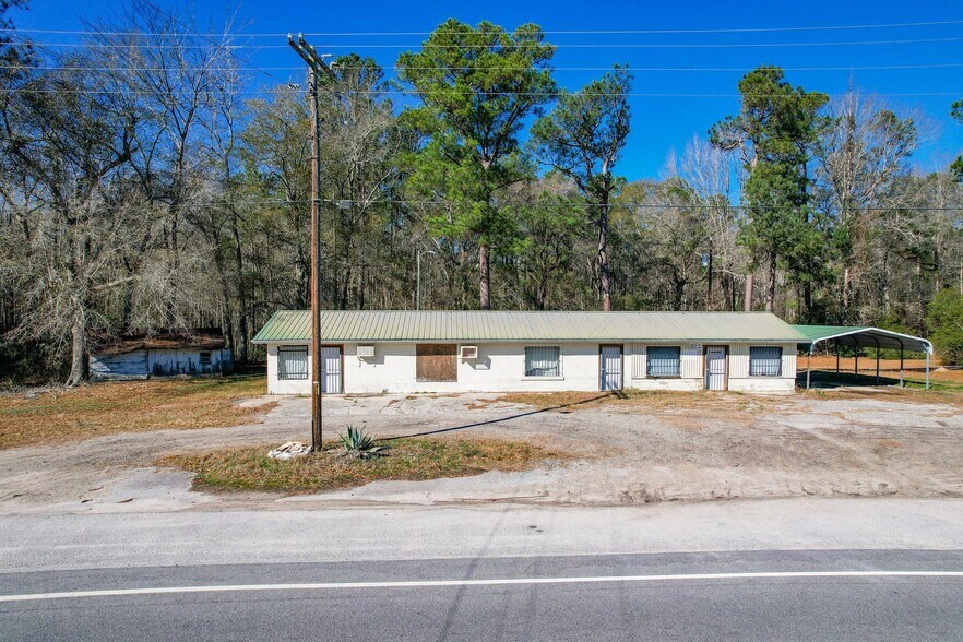 More Photos Of 1456 Trojan Rd, Cross Storefront Retail Office For Lease