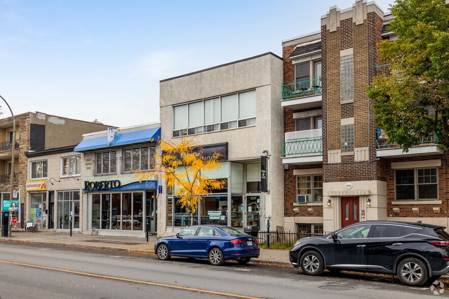 More Photos Of 2231 Rue Bélanger, Montréal Storefront Retail Office For Sale
