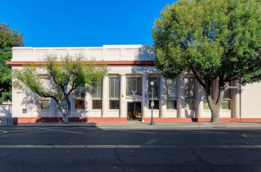 Primary Photo Of 415 Railroad Ave, Pittsburg Office For Sale