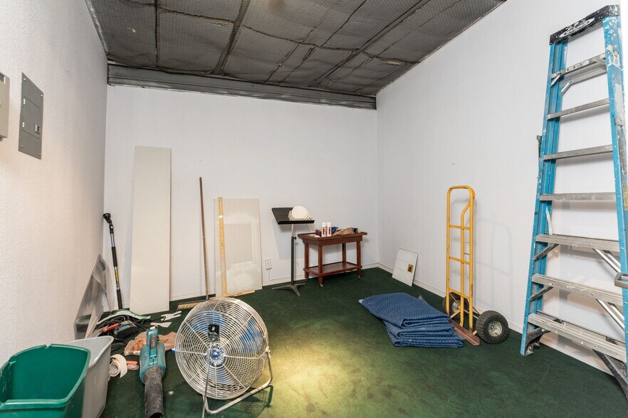 More Photos Of 1312 Robertson Blvd, Chowchilla Religious Facility For Sale