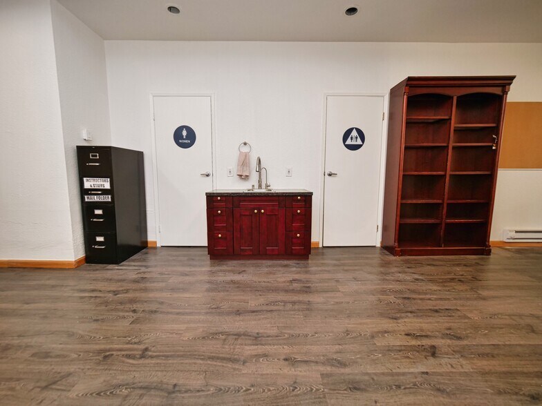 More Photos Of 1927-1929 Taraval St, San Francisco Apartments For Lease