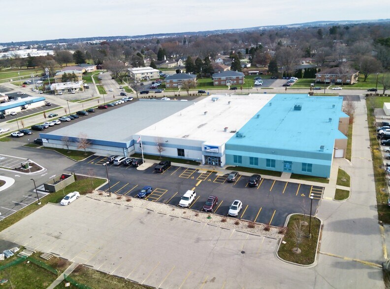 More Photos Of 1818 Milton Ave, Janesville Freestanding For Lease