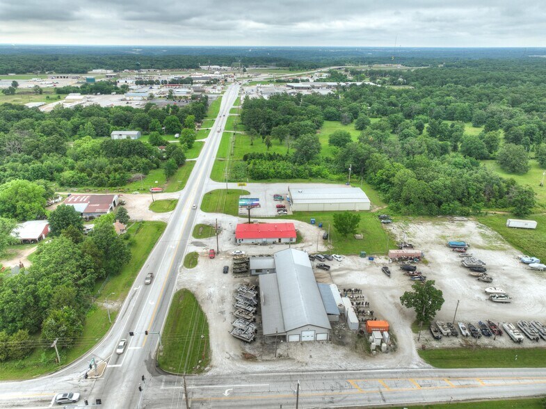 More Photos Of 4961 Highway 43, Seneca Marina For Sale